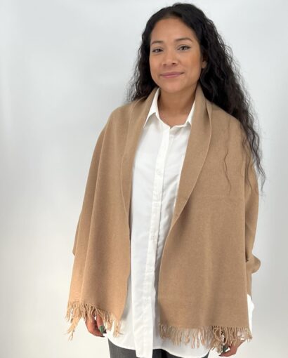 Wide wool stole with cuffs - Frency