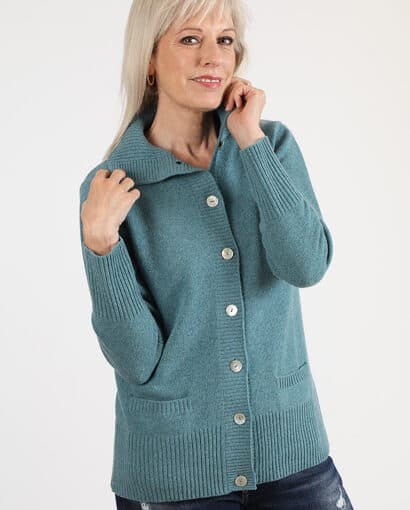 Giacca da donna in lana con tasche e collo da portare alto o a camicia - Modello Anna