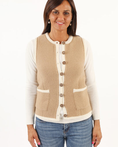 Gilet tipico tirolese da donna in 100% lana shetland con tasche e bottoni  in legno con stella alpina